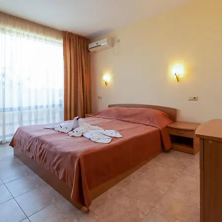 Tourist Complex Rose Village Aparthotel 2*