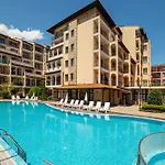 Tourist Complex Rose Village Апарт-готель