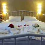 Tourist Complex Rose Village Сонячний Берег