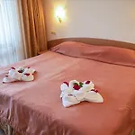 Hotel apartamentowy Tourist Complex Rose Village