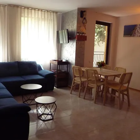 Hotel apartamentowy Tourist Complex Rose Village Słoneczny Brzeg