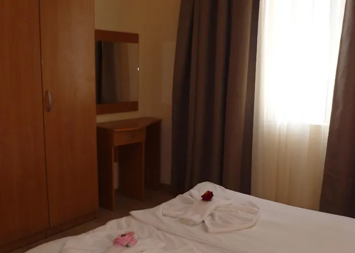 Tourist Complex Rose Village Апарт-готель 2*