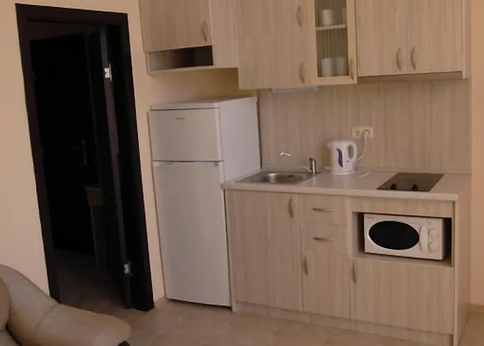 Tourist Complex Rose Village Апарт-готель