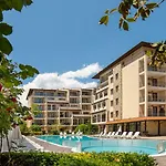 Lejlighedshotel Tourist Complex Rose Village 3*