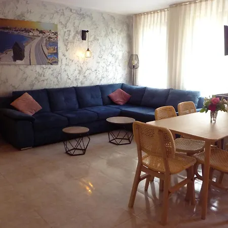 Tourist Complex Rose Village 2*