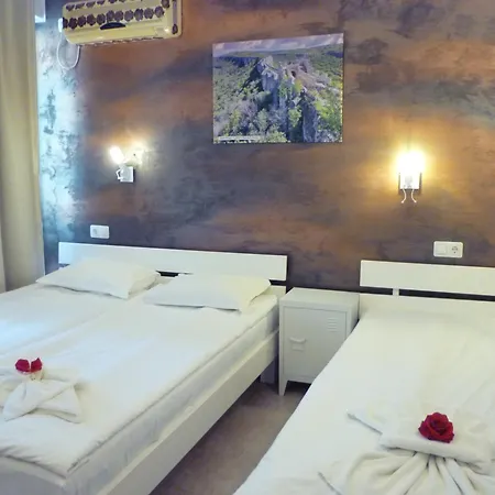 Апартхотел Tourist Complex Rose Village