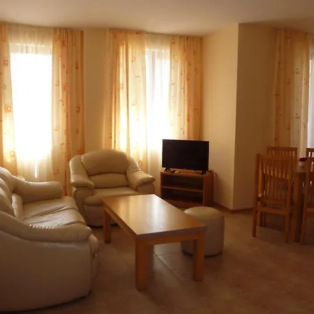 Aparthotel Rose Village