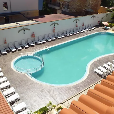 Ξενοδοχείο με διαμερίσματα Tourist Complex Rose Village