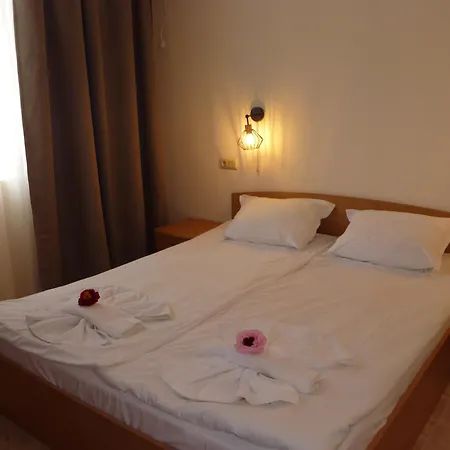 Rose Village Aparthotel 2*
