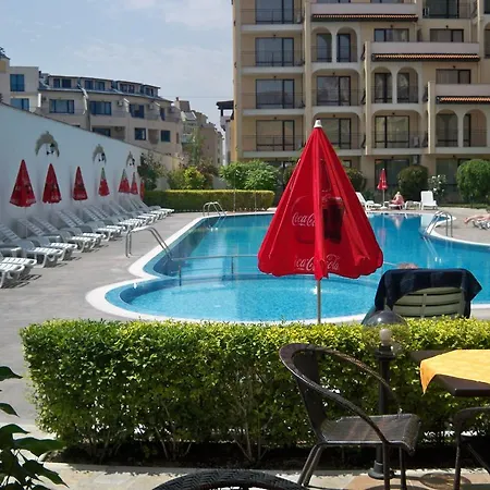 Tourist Complex Rose Village Апарт-готель Сонячний Берег