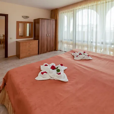 Ξενοδοχείο με διαμερίσματα Tourist Complex Rose Village